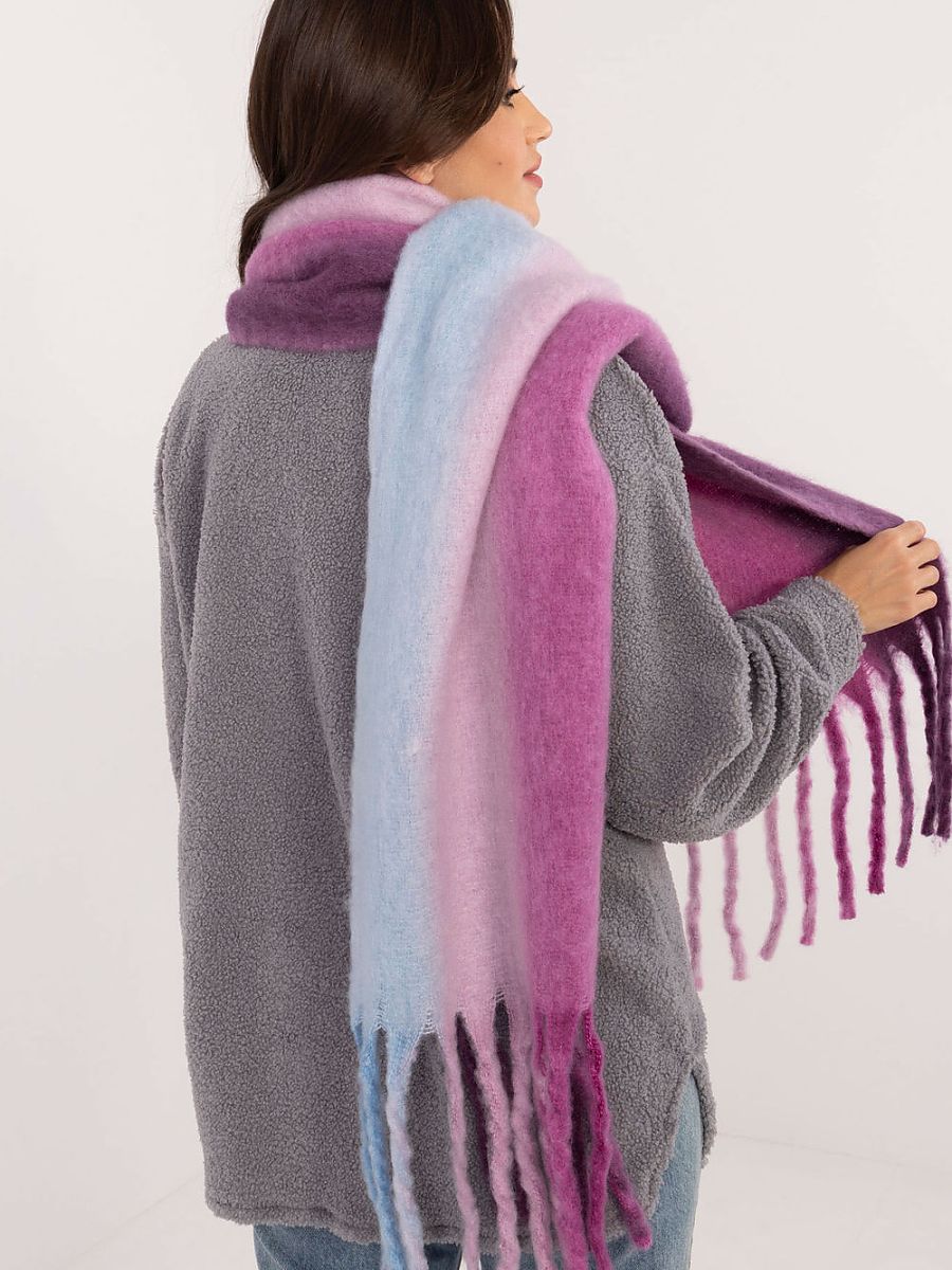 Shawl model 203185 AT 