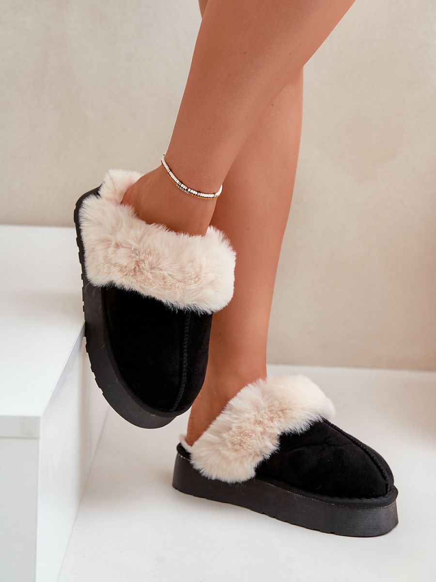  Slippers model 203624 Step in style 