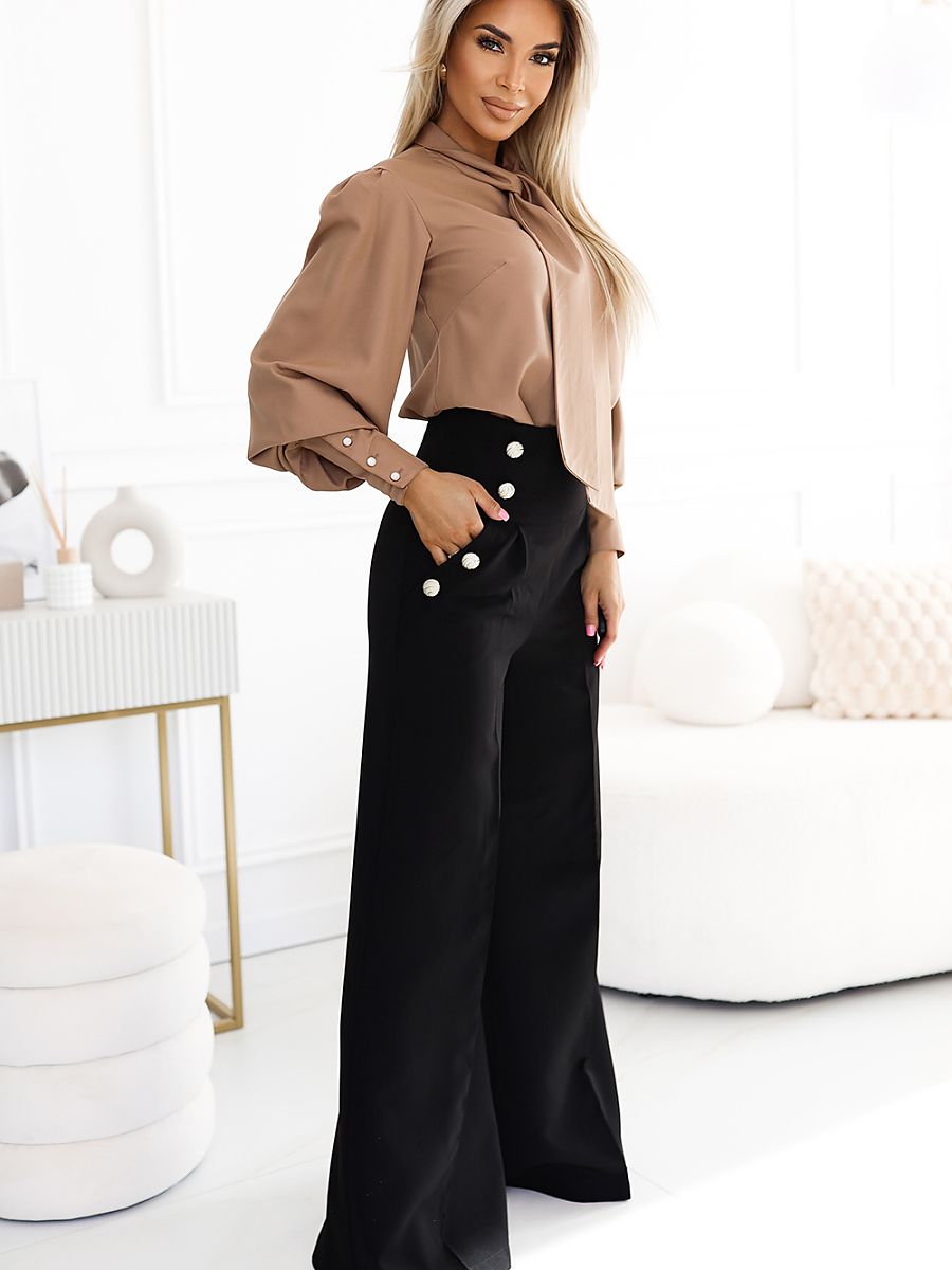  Blouse model 203825 Numoco 