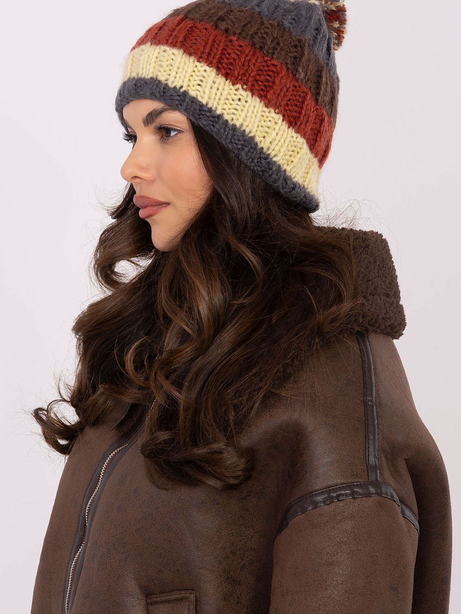  Cap model 203835 AT 