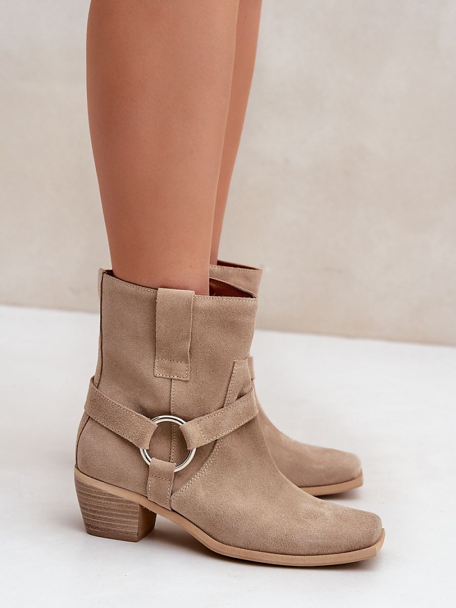  Heel boots model 203873 Step in style 