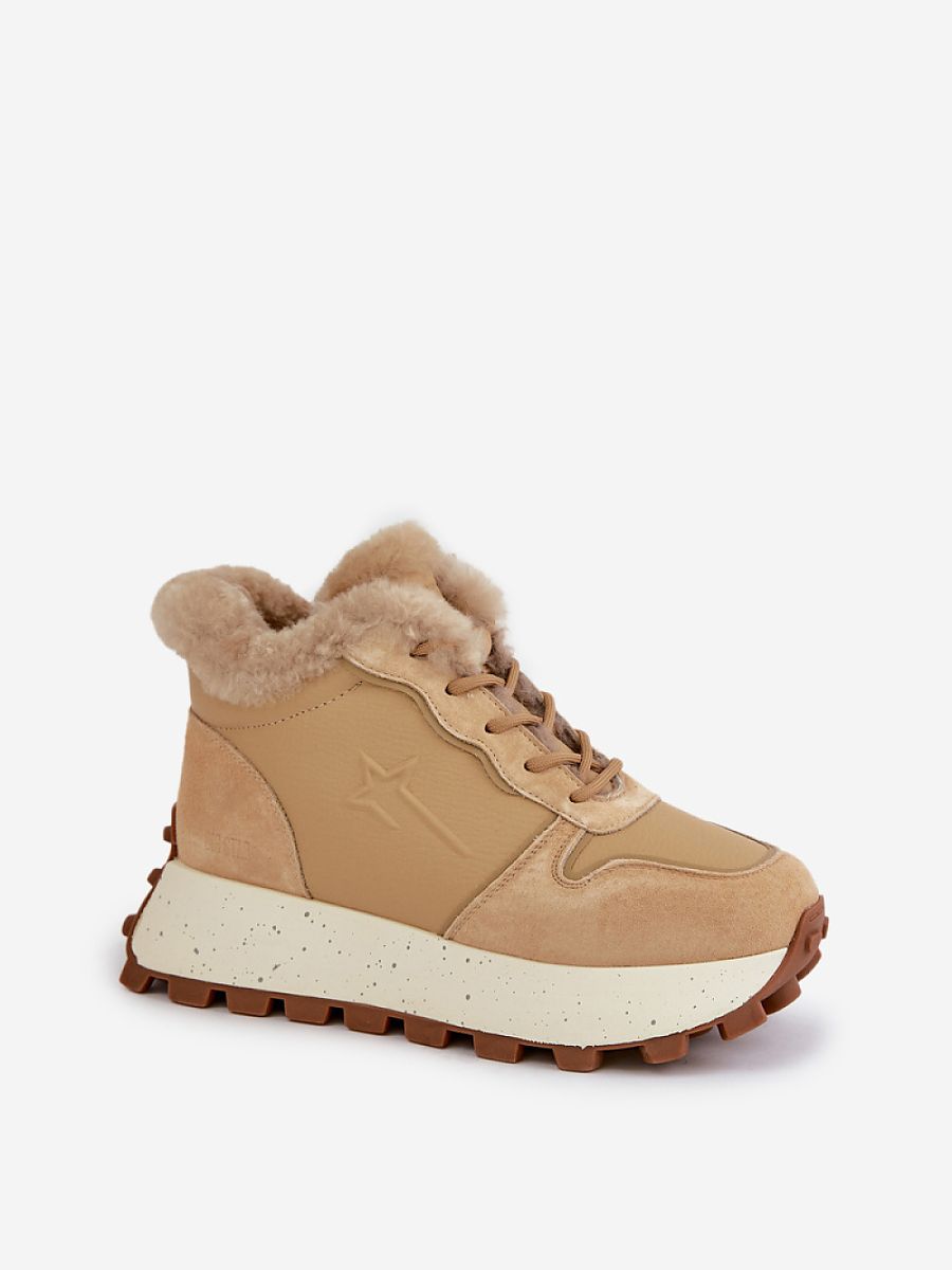  Sport Shoes model 203918 Step in style 