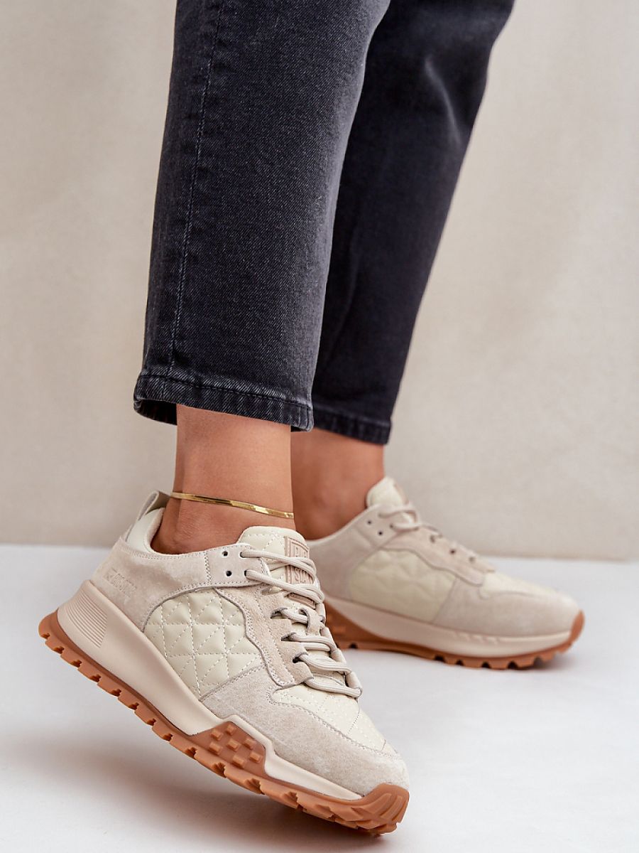  Sport Shoes model 203919 Step in style 
