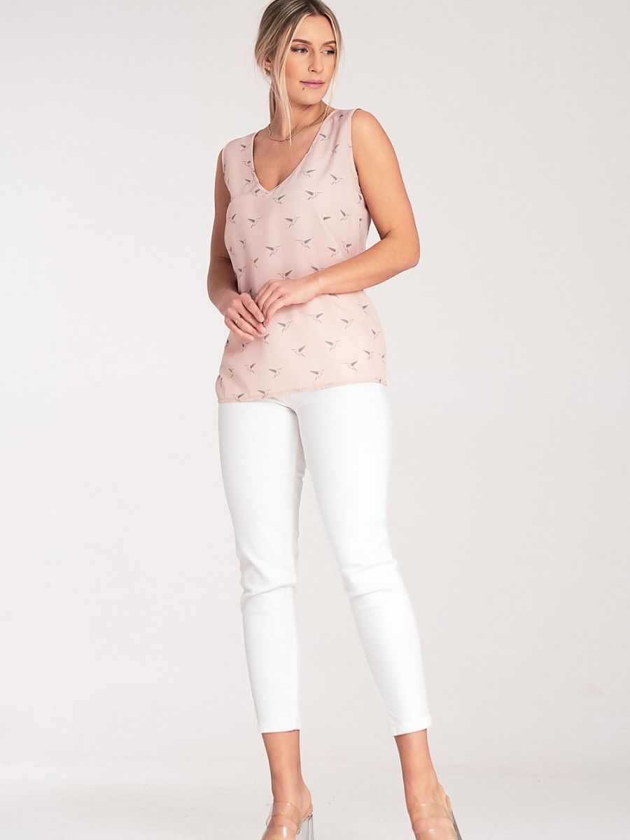  Blouse model 204313 Figl 