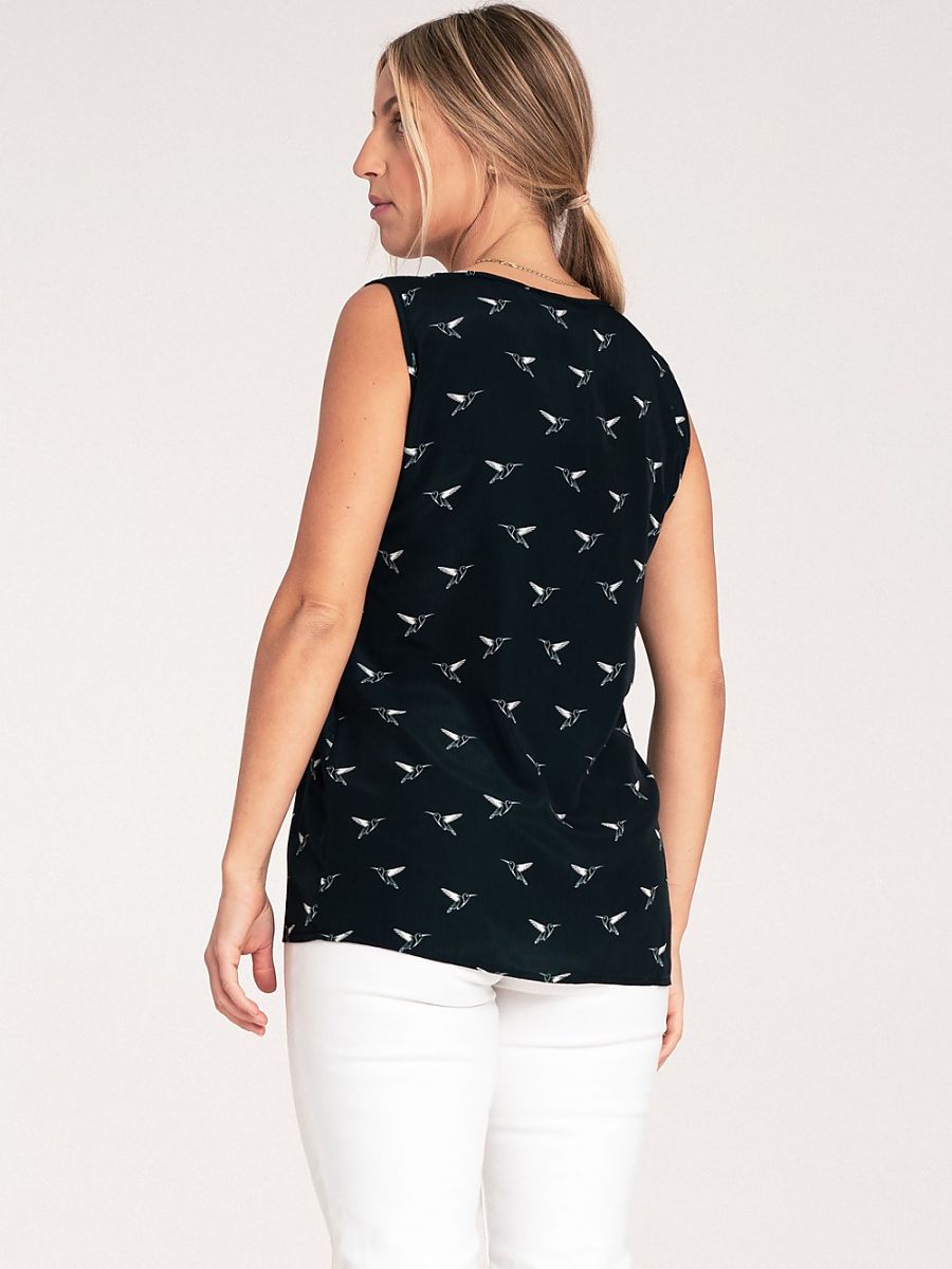  Blouse model 204314 Figl 