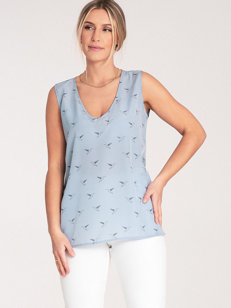  Blouse model 204315 Figl 