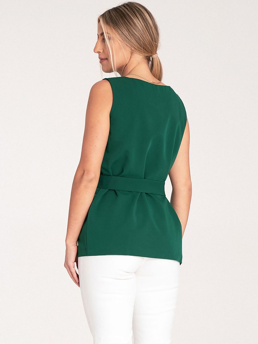  Blouse model 204324 Figl 