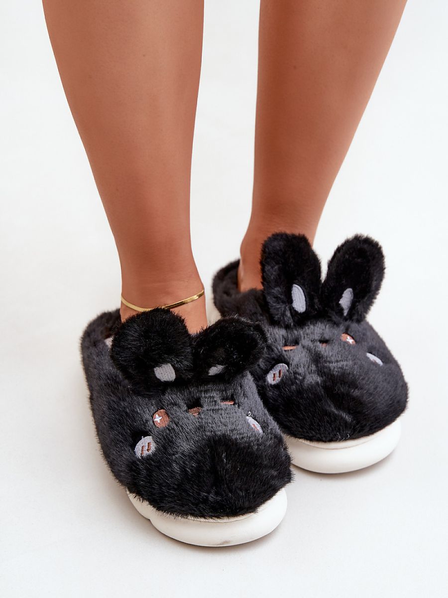  Slippers model 204650 Step in style 
