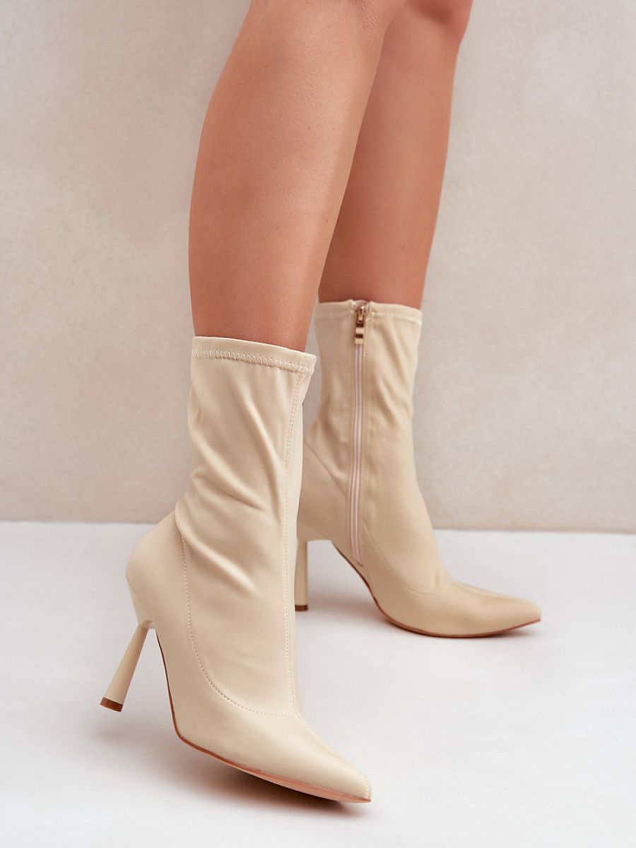  Heel boots model 204701 Step in style 