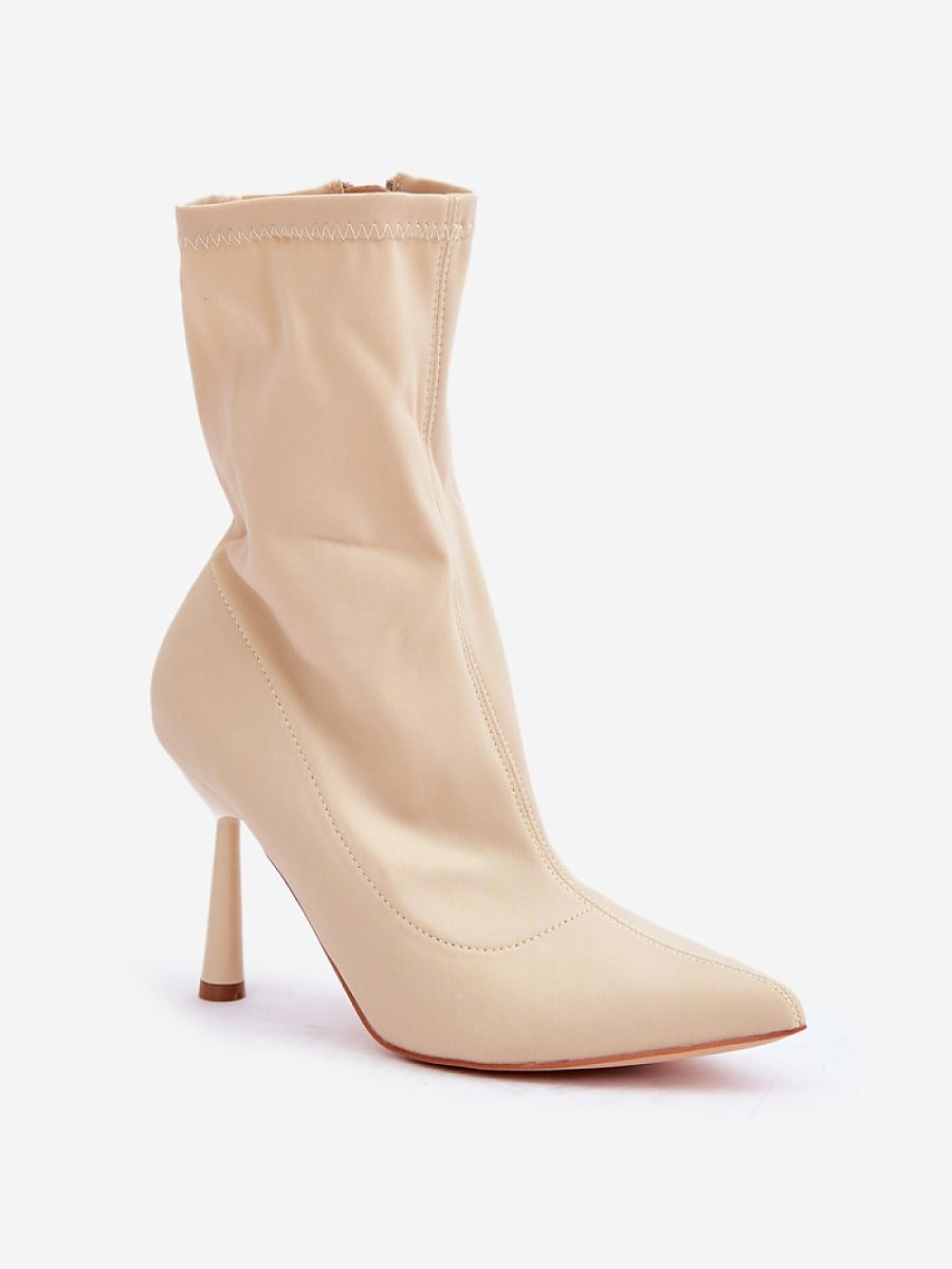  Heel boots model 204701 Step in style 