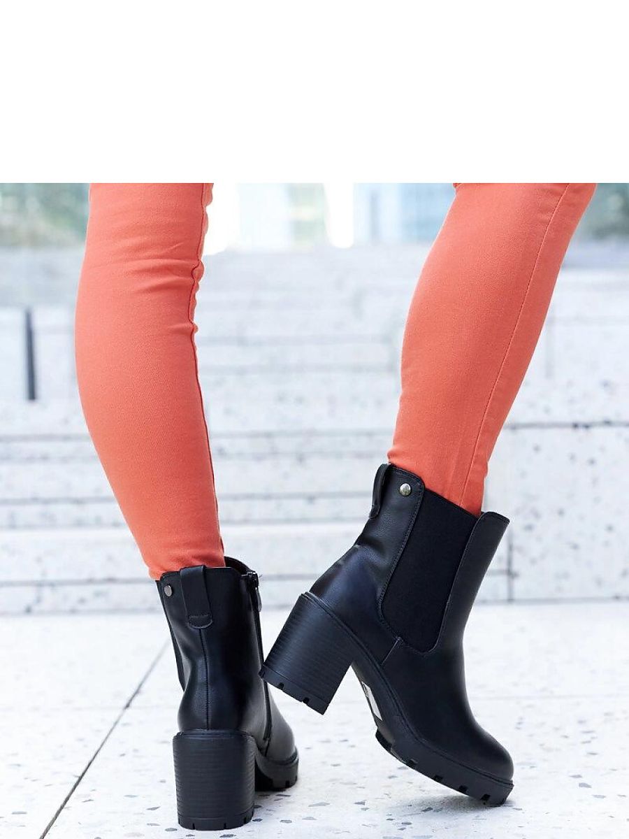  Heel boots model 204766 Solea 