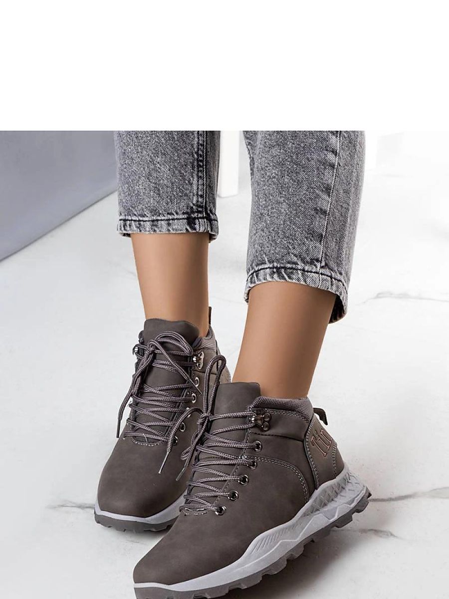  Trapper shoes model 205881 Solea 