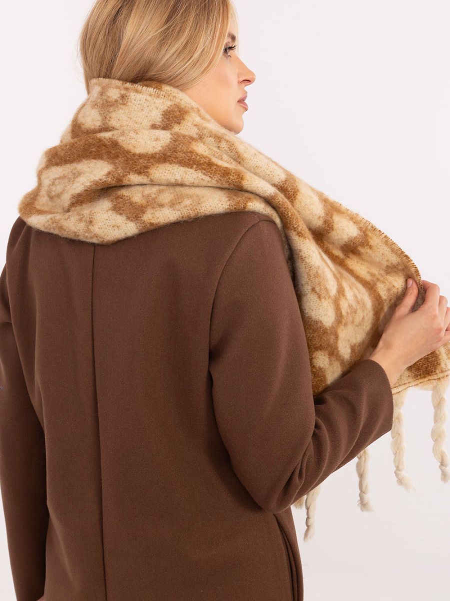  Shawl model 205962 AT 
