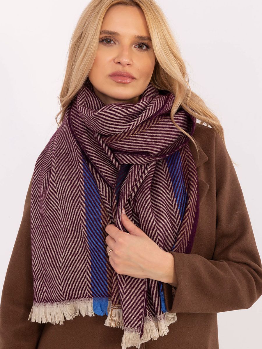  Shawl model 206037 AT 