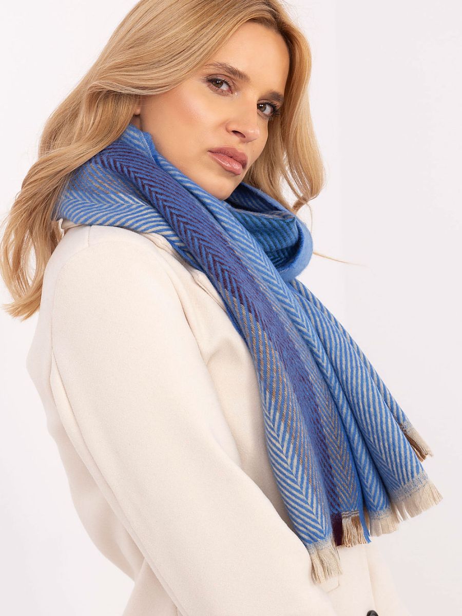  Shawl model 206040 AT 