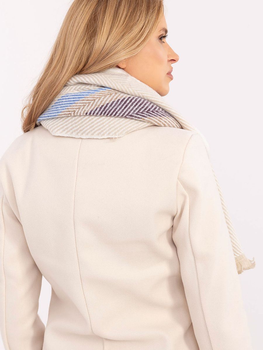  Shawl model 206041 AT 