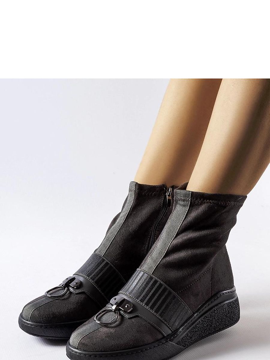  Buskin boots model 206514 Solea 