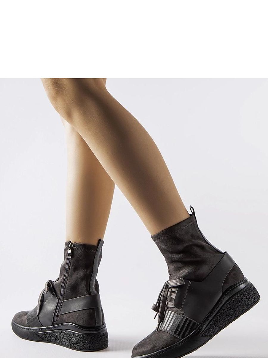  Buskin boots model 206515 Solea 