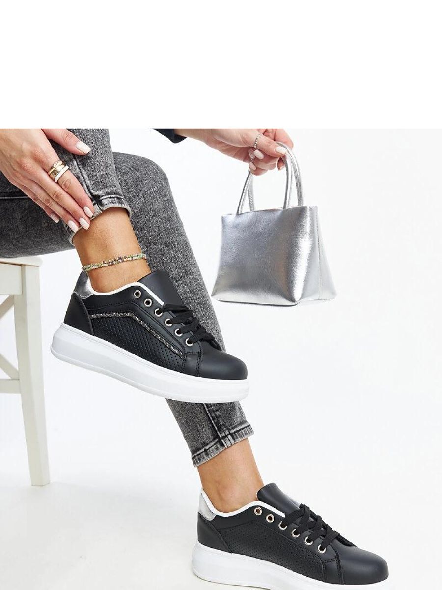  Sport Shoes model 207400 Solea 