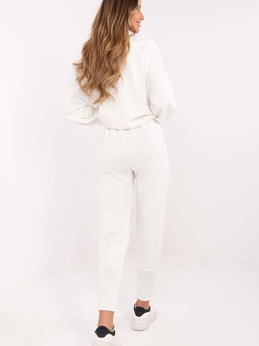  Tracksuit trousers model 207717 Italy Moda 