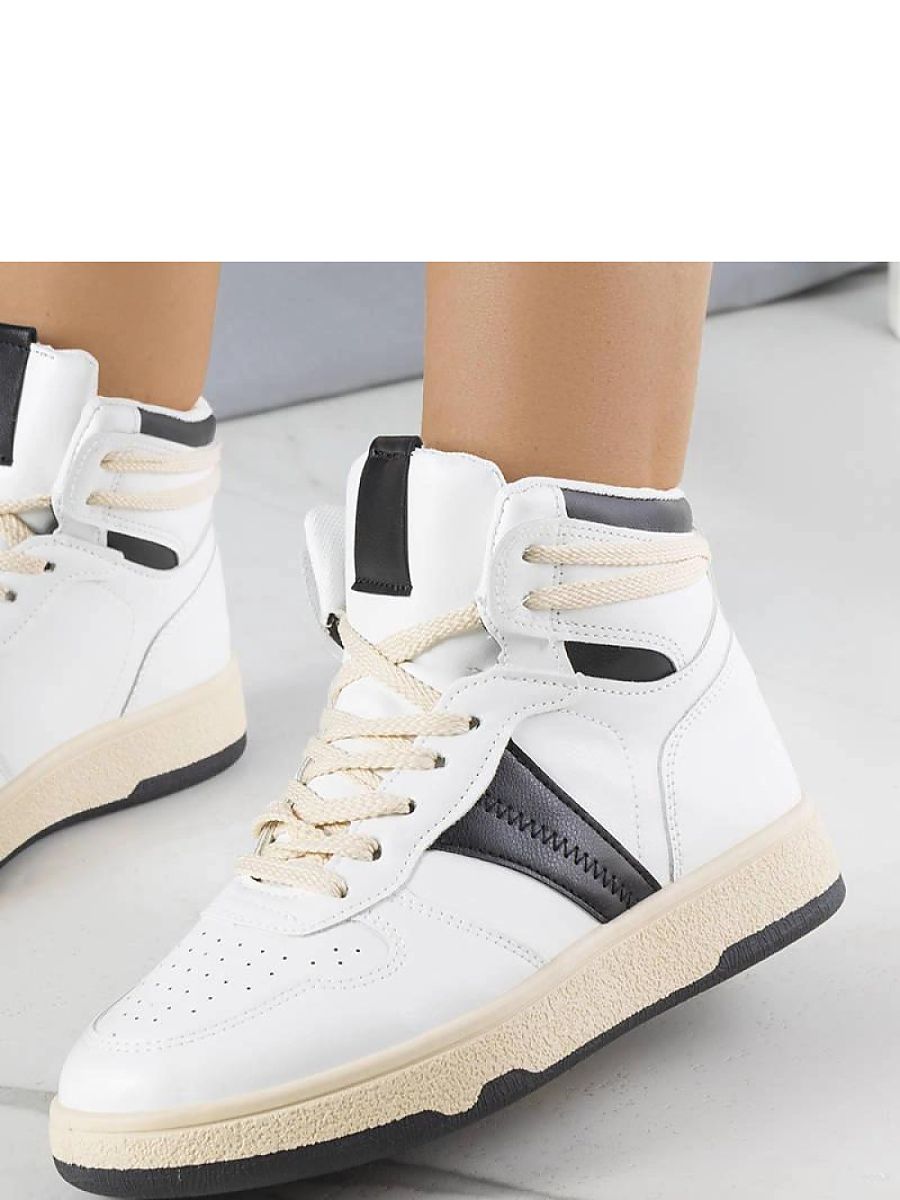  Sport Shoes model 208011 Solea 
