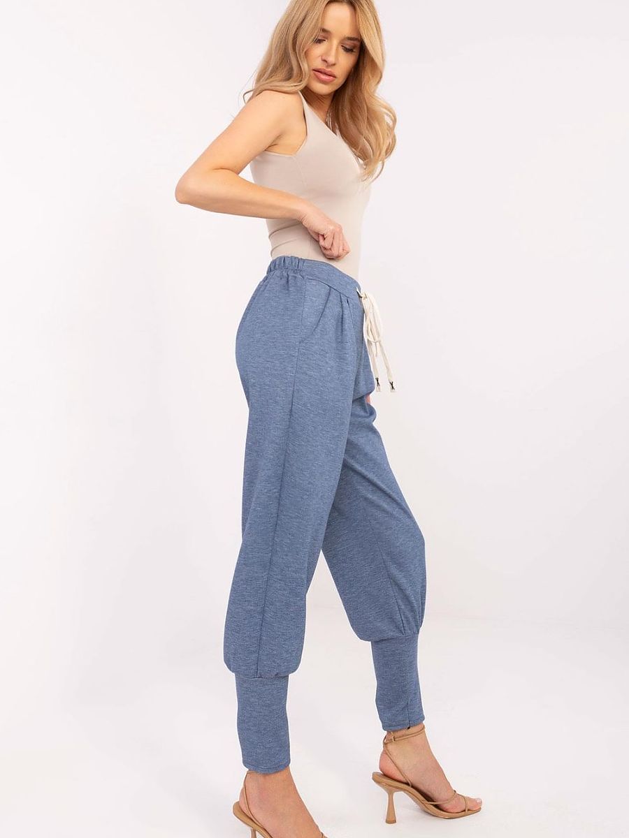  Tracksuit trousers model 208159 Italy Moda 