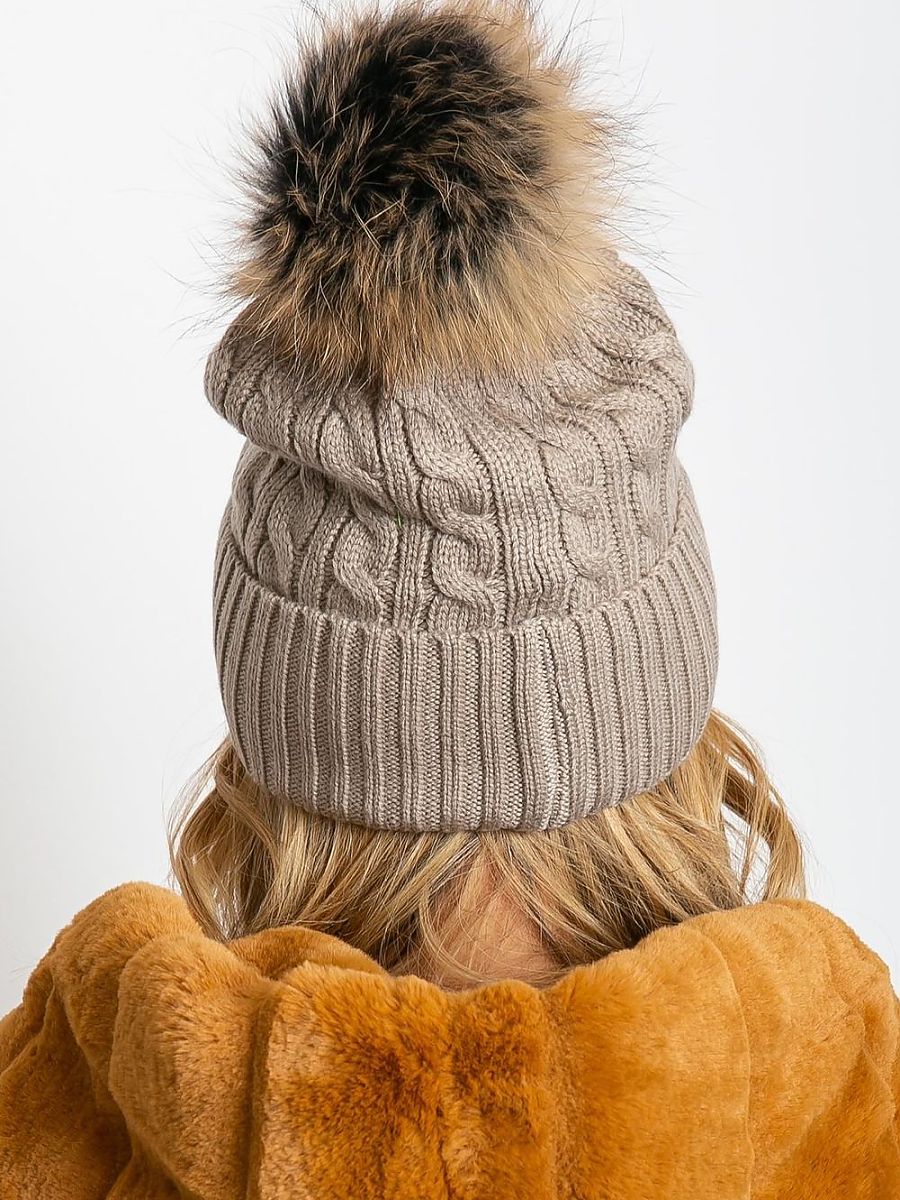  Cap model 208257 AT 