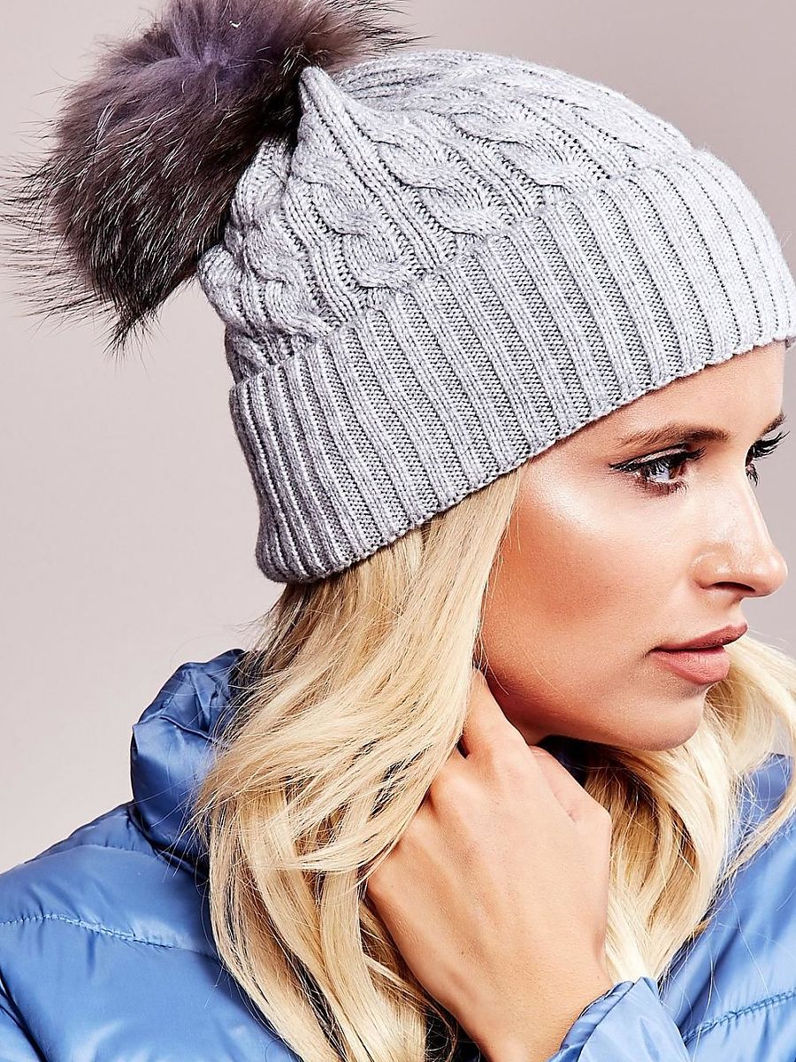  Cap model 208261 AT 