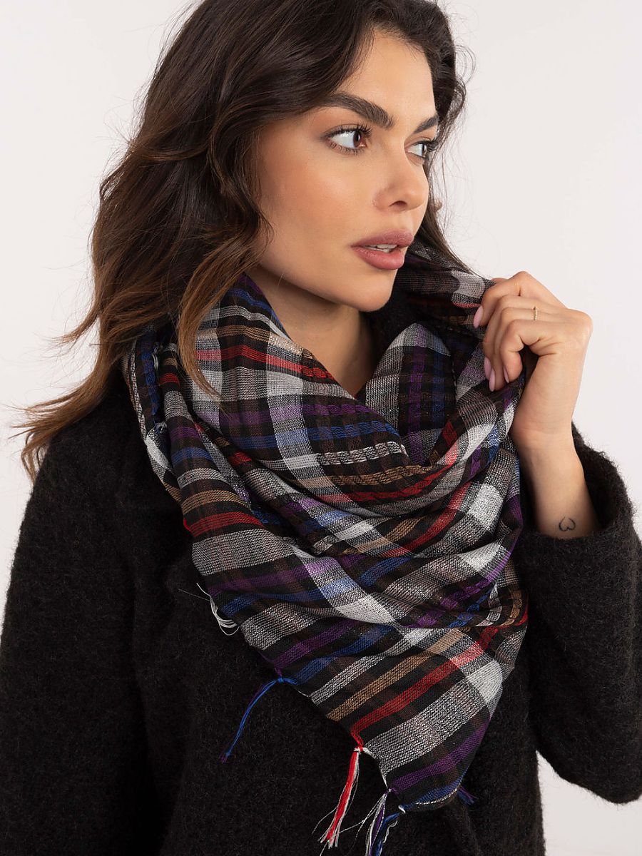 Neckerchief model 208390 AT 