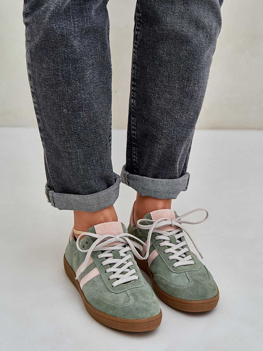  Sport Shoes model 208537 Step in style 