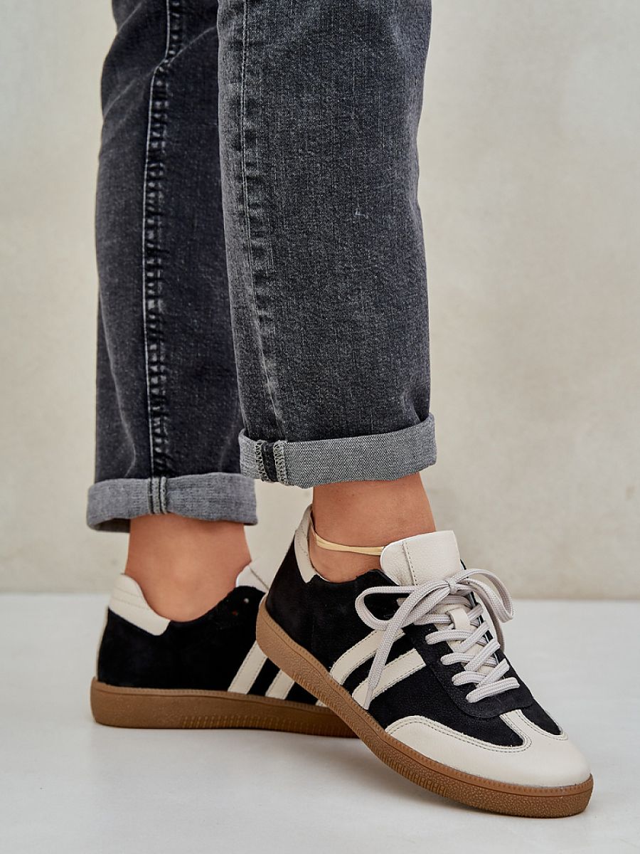  Sport Shoes model 208540 Step in style 