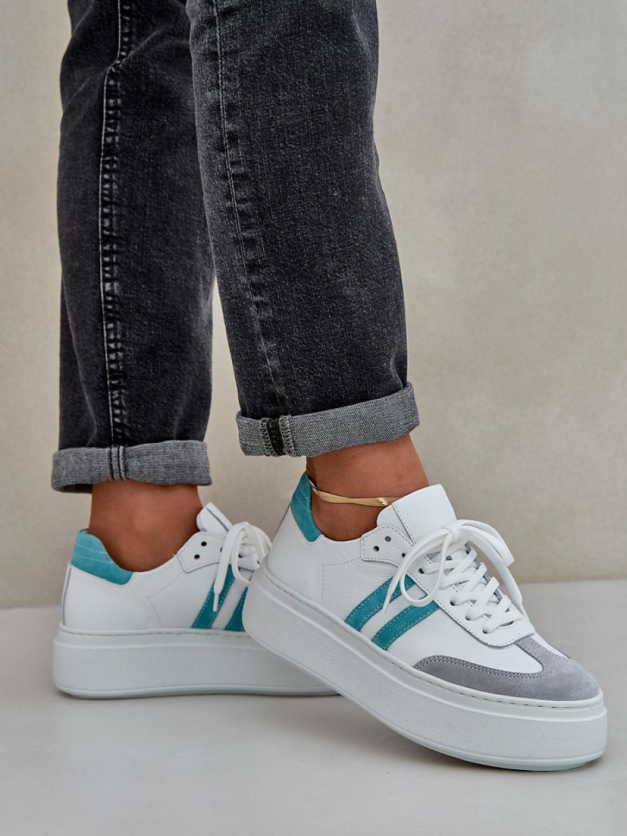  Sport Shoes model 208541 Step in style 