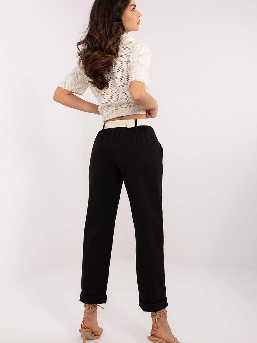  Women trousers model 208689 Italy Moda 