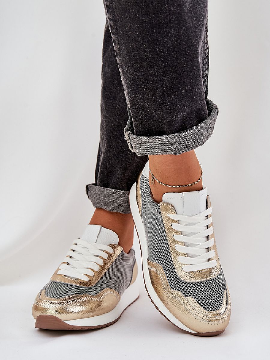  Sport Shoes model 209060 Step in style 