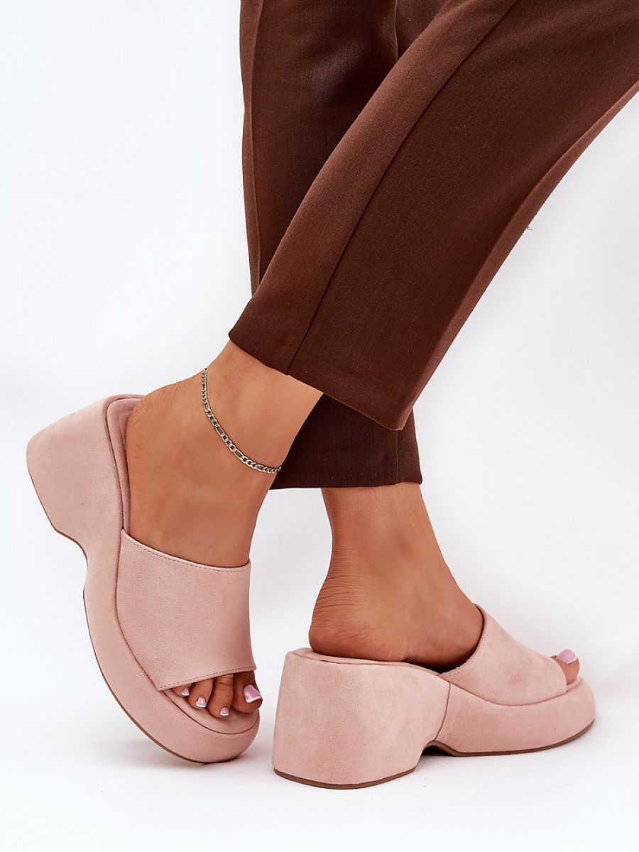  Buskin model 210173 Step in style 