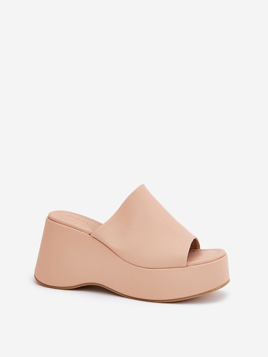  Buskin model 211012 Step in style 