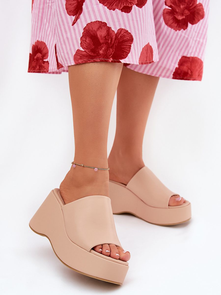  Buskin model 211012 Step in style 
