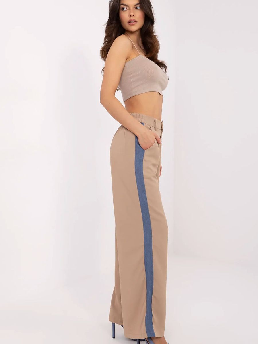  Women trousers model 211180 NM 