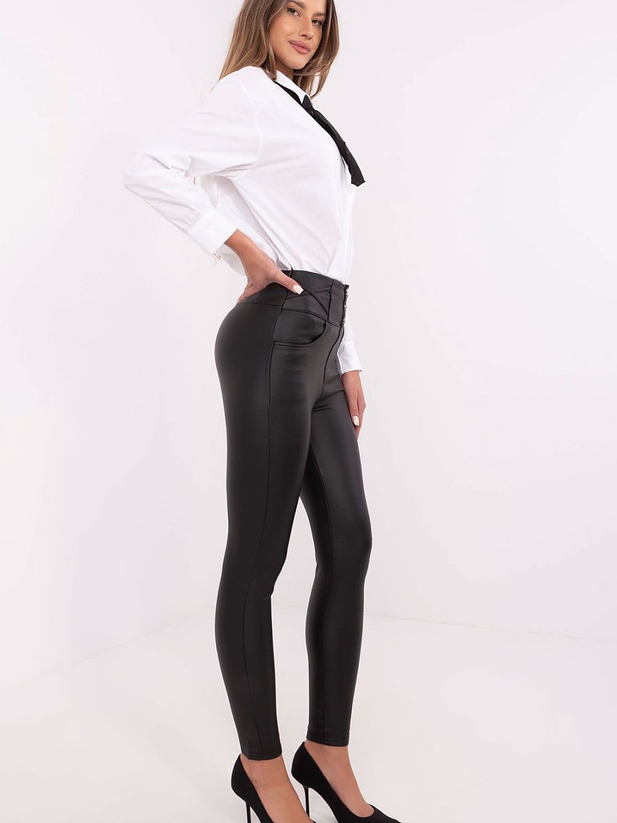  Women trousers model 211187 NM 