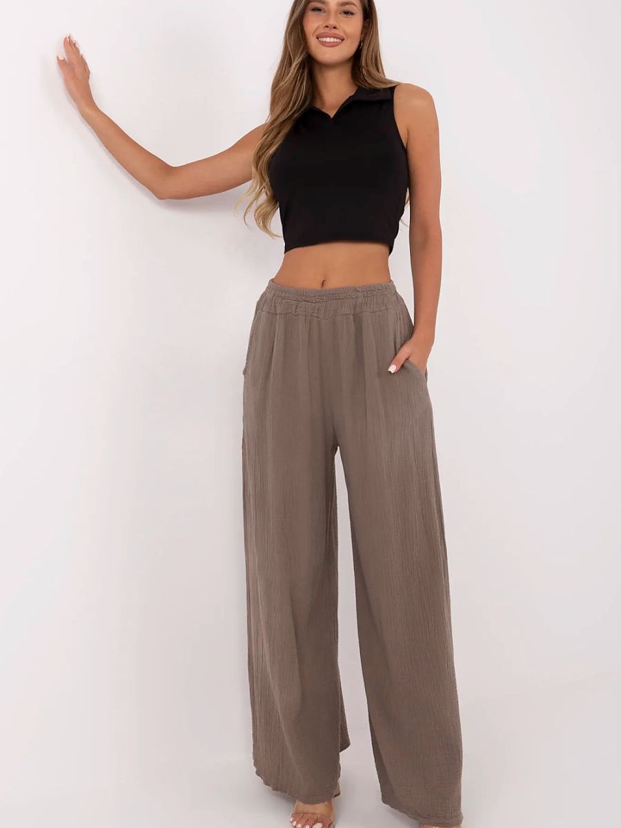  Women trousers model 211271 Italy Moda 