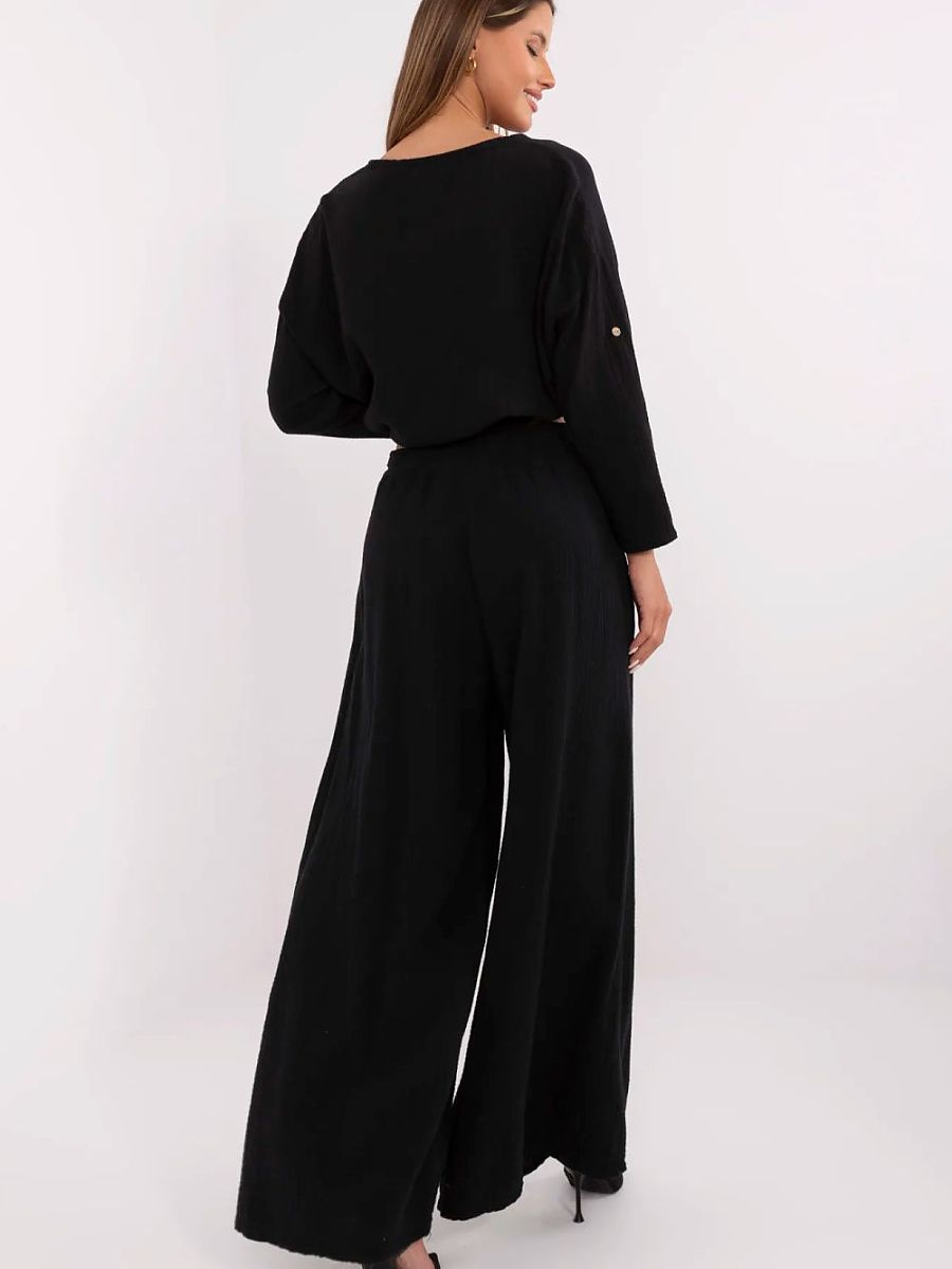  Women trousers model 211274 Italy Moda 