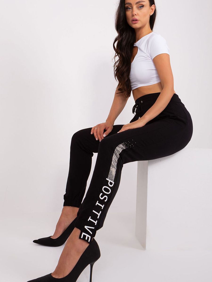 Tracksuit trousers model 211745 Relevance 