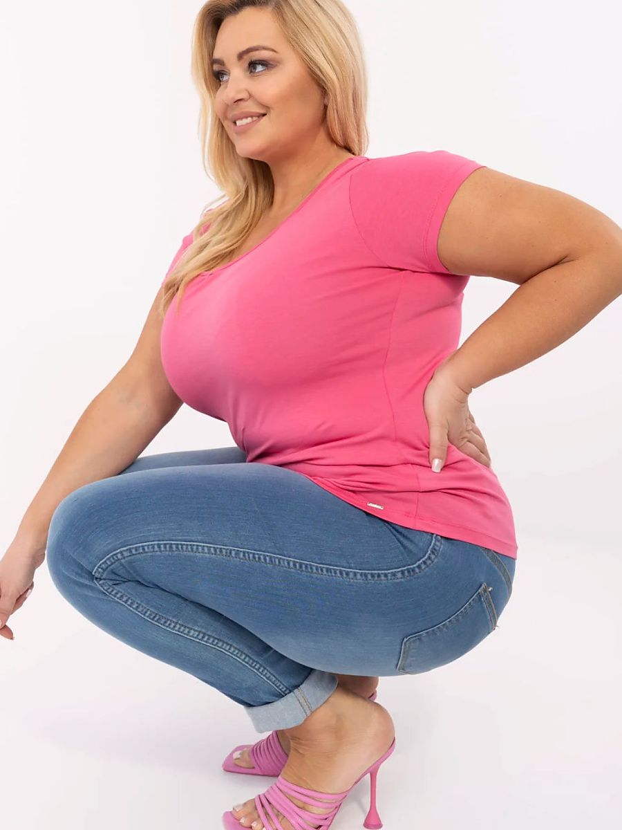  Plus size T-shirt model 211768 Relevance 