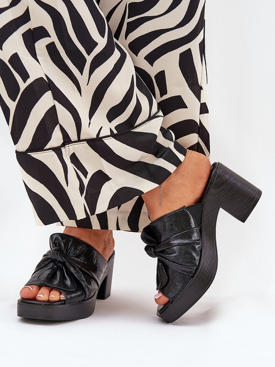  Heeled sandals model 212158 Step in style 