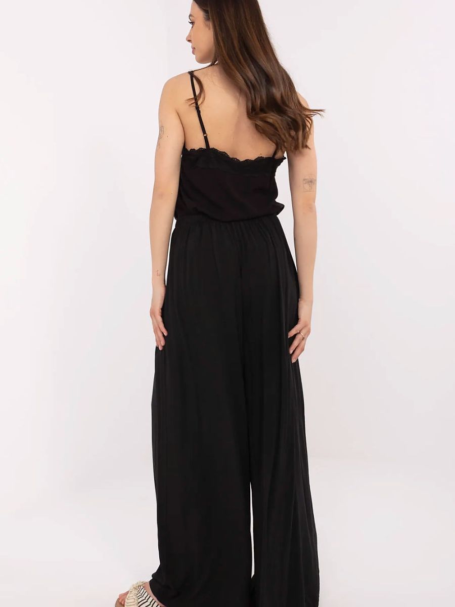  Women trousers model 212285 Italy Moda 