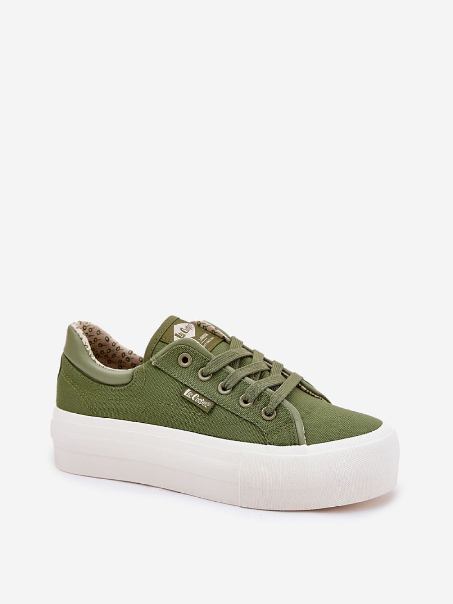  Sneakers model 212618 Step in style 