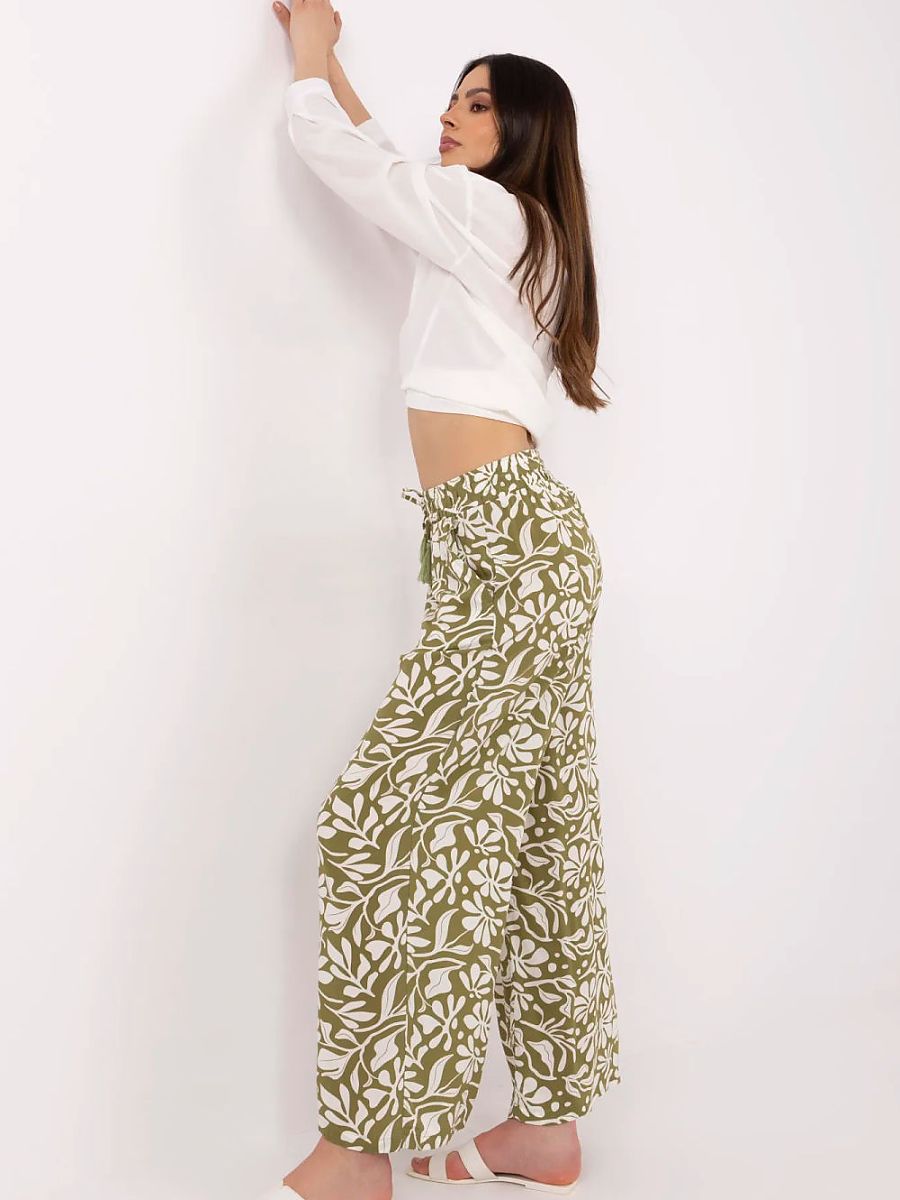  Women trousers model 212663 Sublevel 