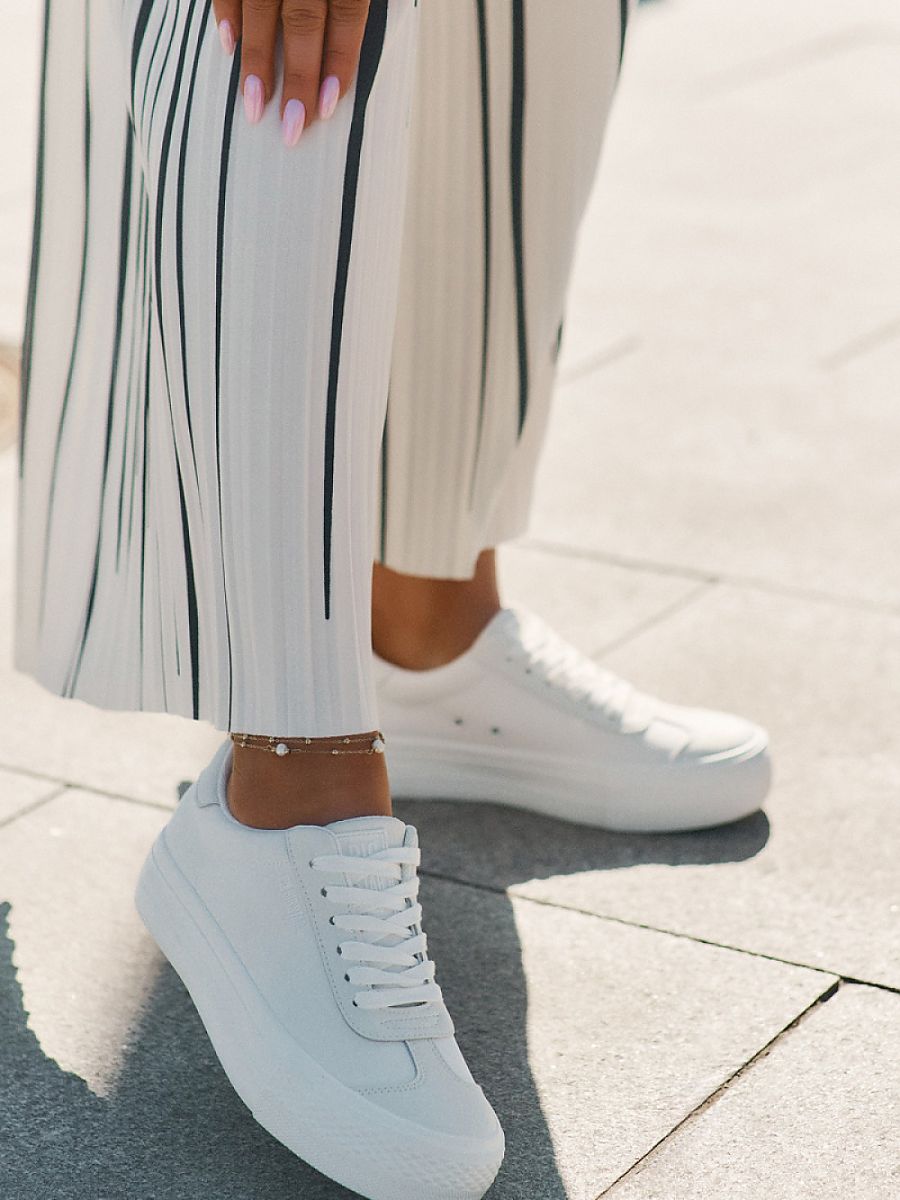  Platform sneakers model 212724 Step in style 
