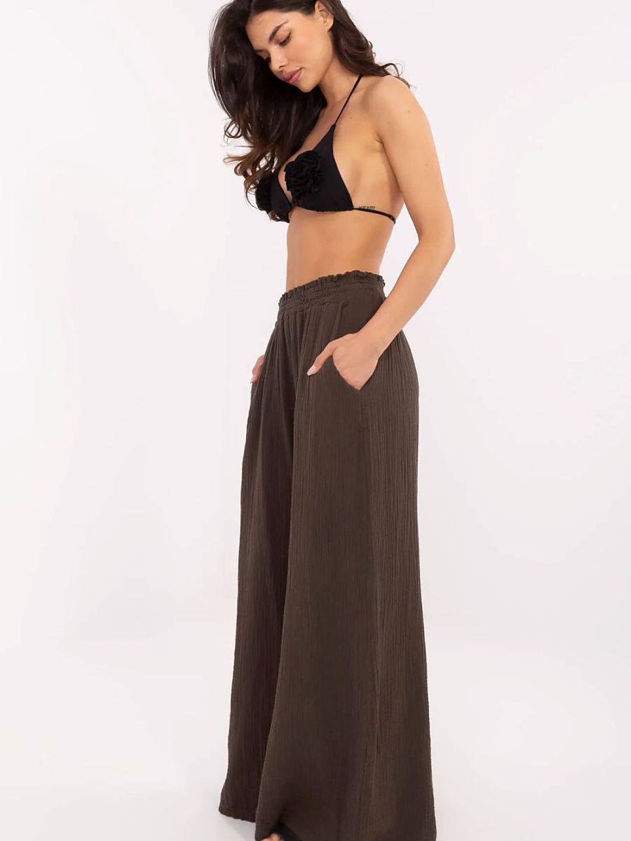  Women trousers model 213439 Italy Moda 