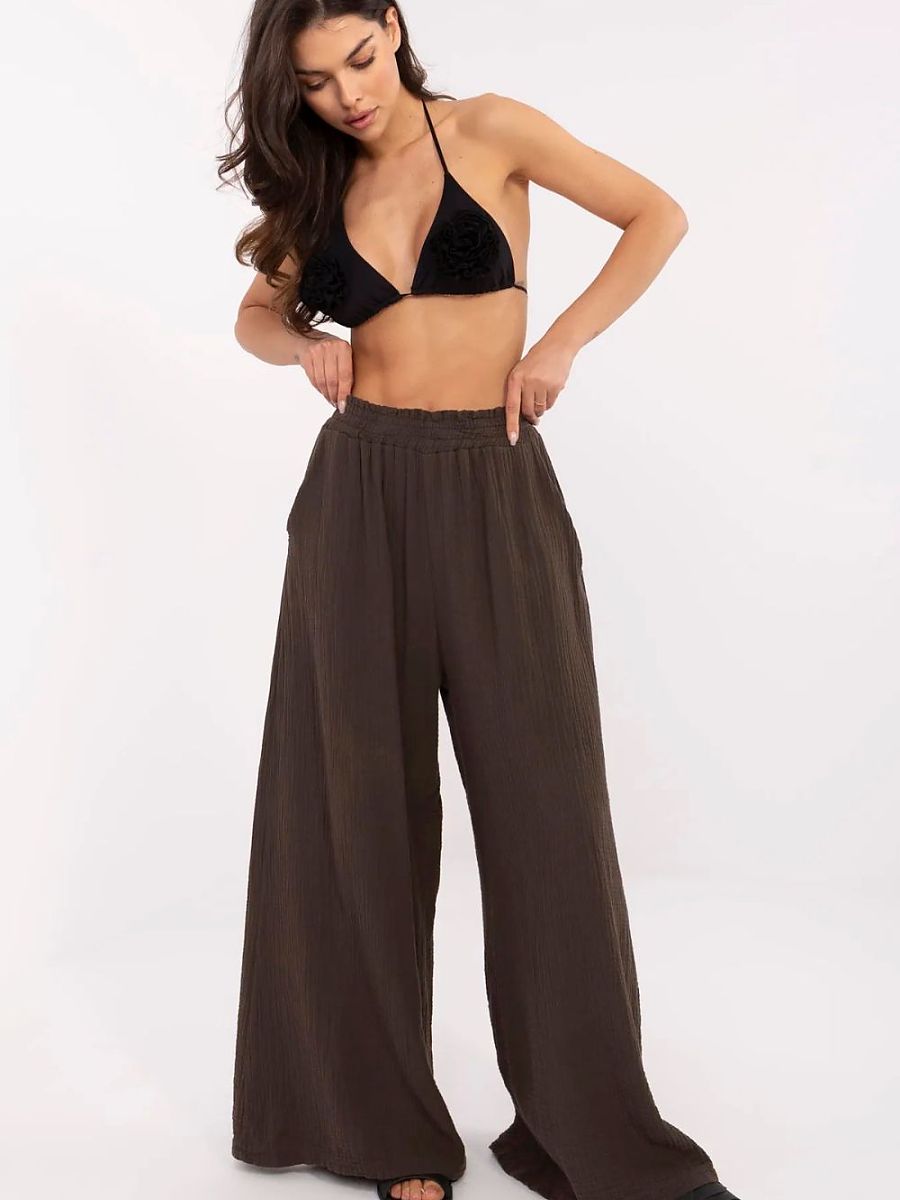  Women trousers model 213439 Italy Moda 